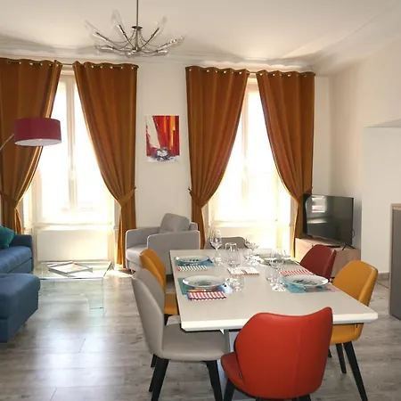 Un Trois Etoiles Entre La Rochelle Et Les Marais Poitevin Apartment *