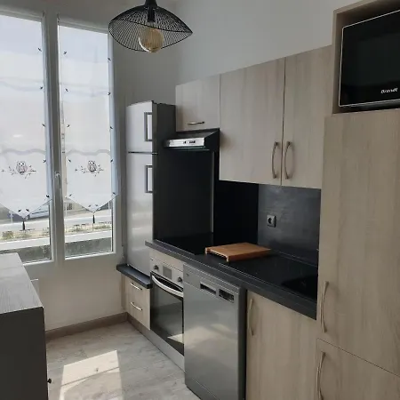 Un Trois Etoiles Entre La Rochelle Et Les Marais Poitevin Appartement