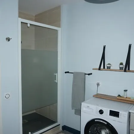 Un Trois Etoiles Entre La Rochelle Et Les Marais Poitevin *