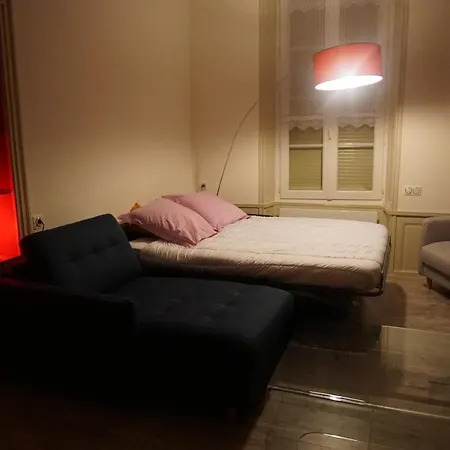 Un Trois Etoiles Entre La Rochelle Et Les Marais Poitevin * Marans (Charente-Maritime)