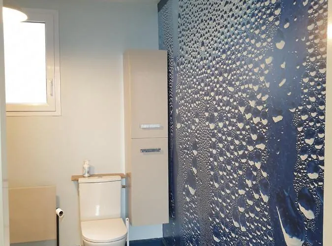 Un Trois Etoiles Entre La Rochelle Et Les Marais Poitevin Apartment *